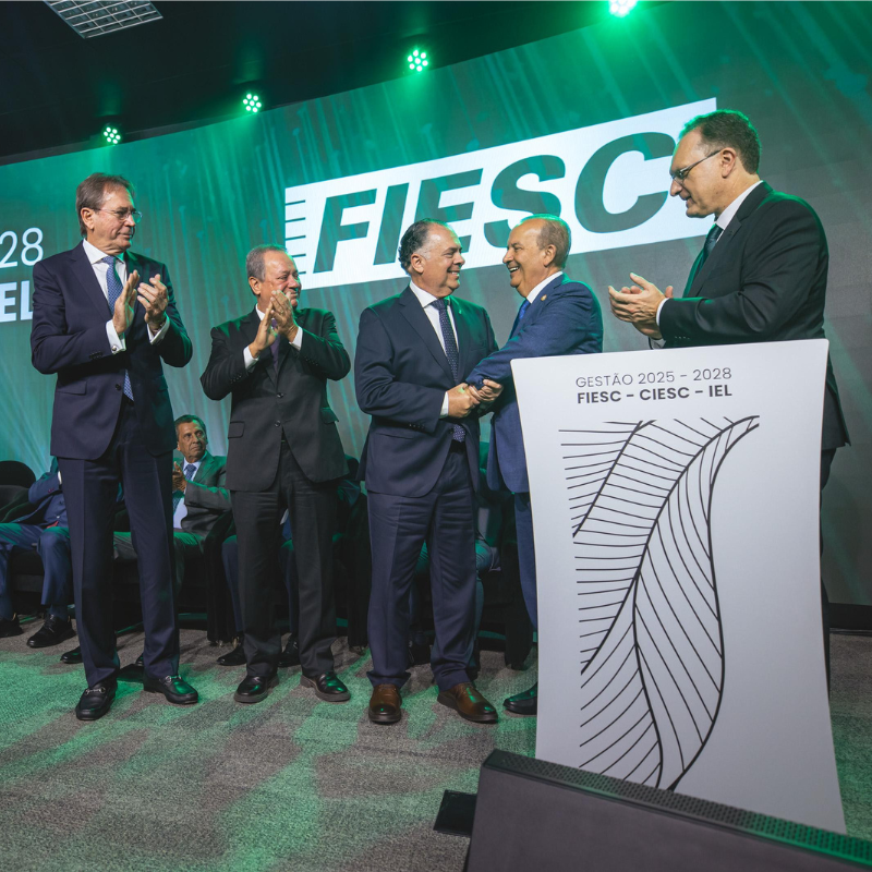 O partido da FIESC é a indústria, diz presidente Seleme na posse
