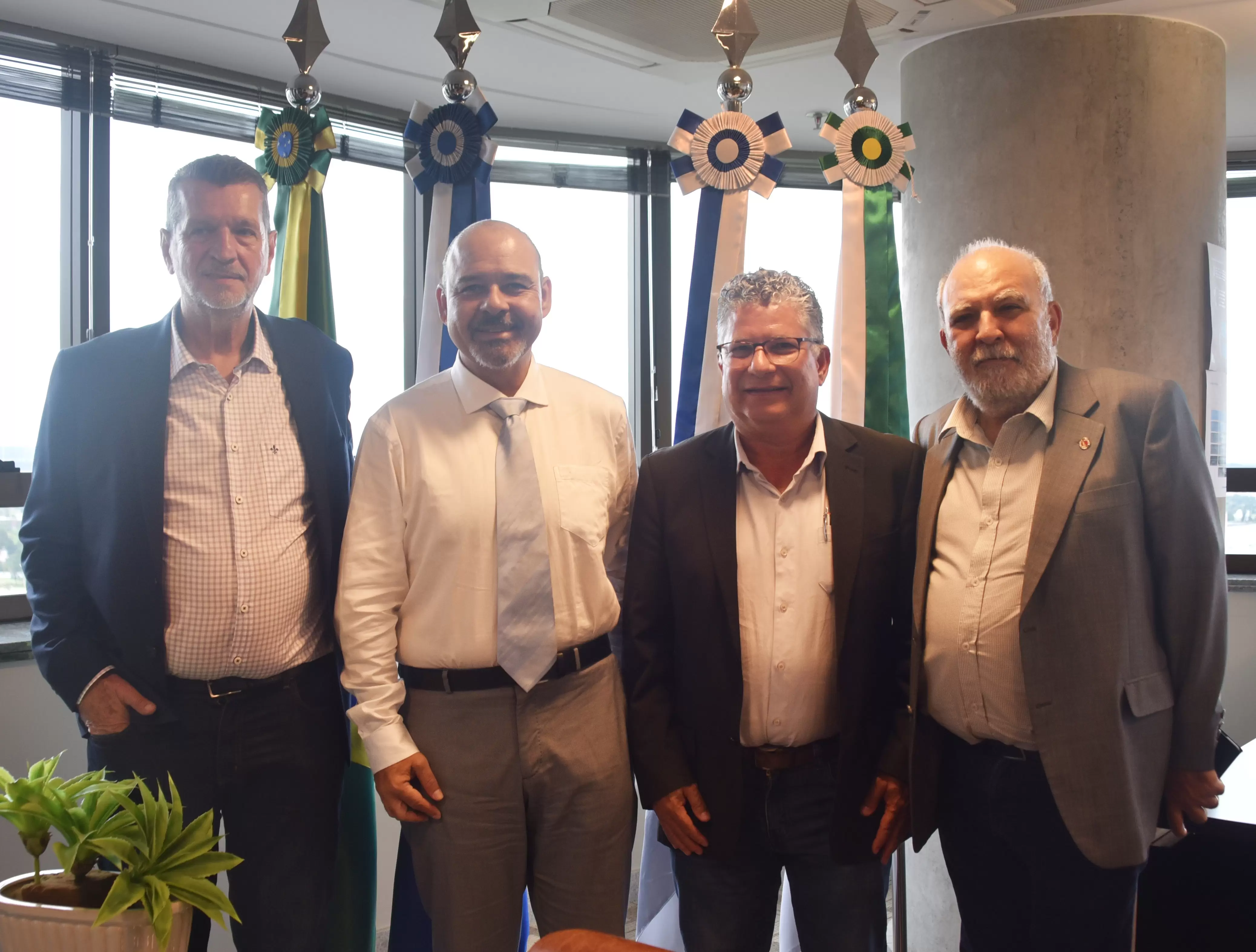Vagner Freitas recebeu Sérgio Luiz Leite, Presidente da FEQUIMFAR