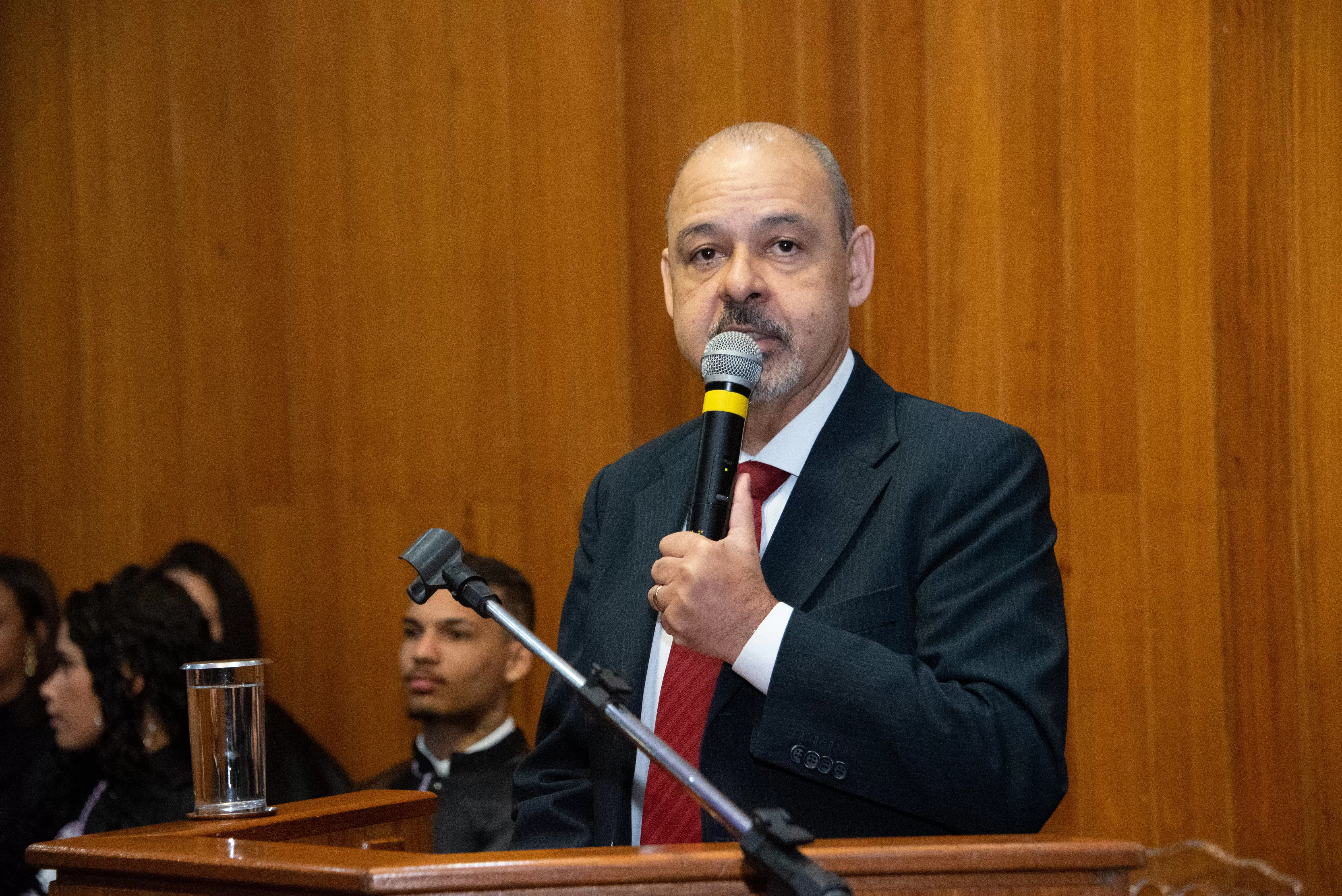 Conselho Nacional do SESI prestigia a 14ª Formatura alunos Viravida
