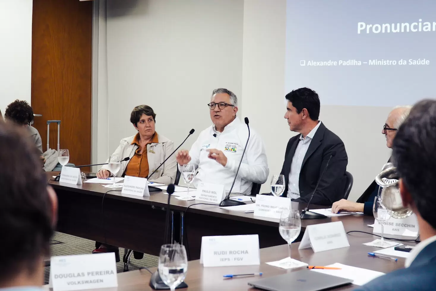 Governo e empresários se reúnem em São Paulo para fortalecer agenda comum da saúde